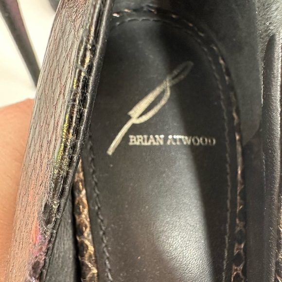 Brian Atwood Iridescent Snakeskin Ferguson Platform Heels Pumps Size 9.5 - Picture 8 of 14